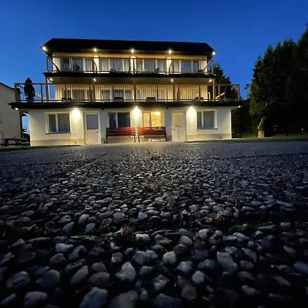 Radomianka Goscinne Ustronie Morskie