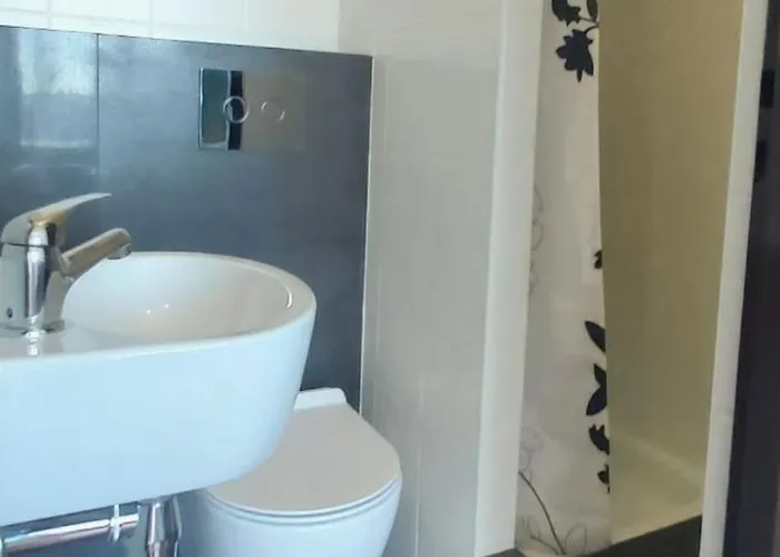 Radomianka Goscinne * Ustronie Morskie